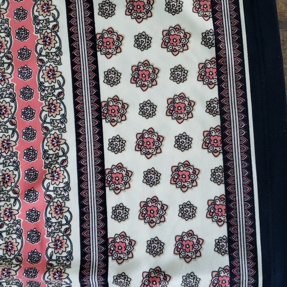 🛍 Top - Picture 4 of 10